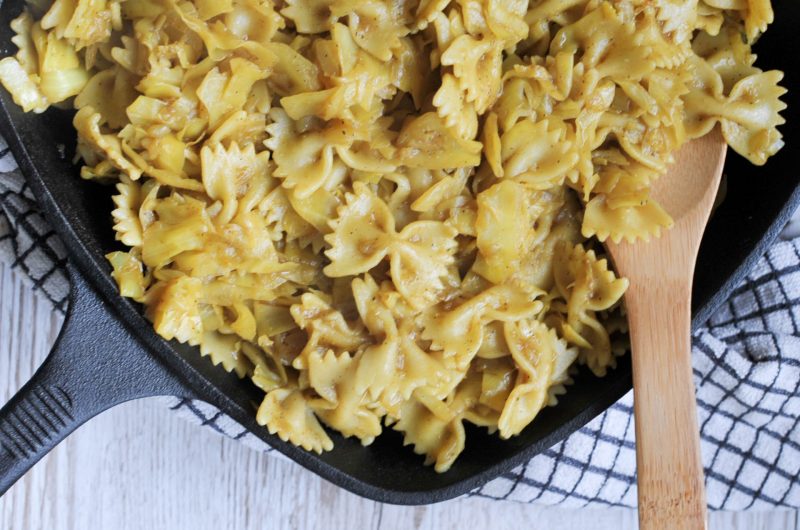 Caramelised onion and cabbage pasta